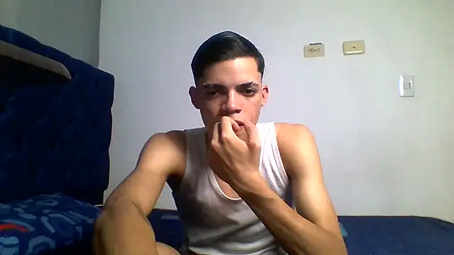 Latinos_2001 webcam