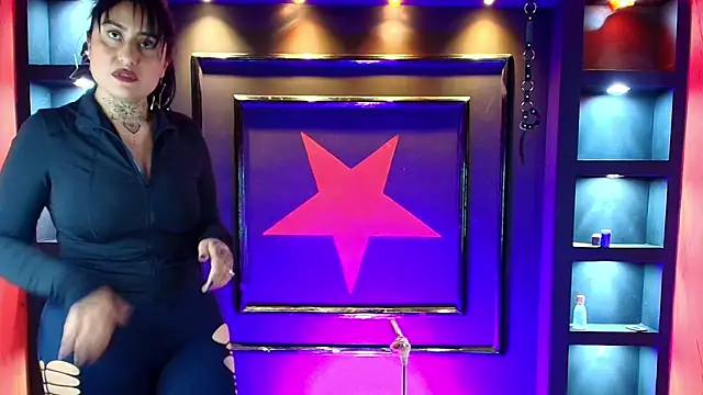 girls_of_fire__ - Girls_of_fire__'s free webcam - UK Sex Cams