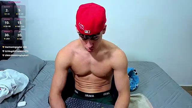Luke_Muscle Live Web Cam Show
