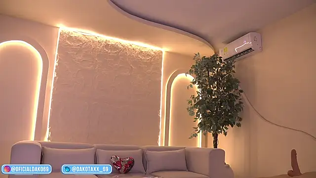 Dakota_Lee Live Web Cam Show