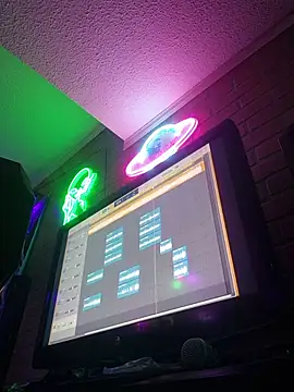 chronic_vibez live cam on StripChat