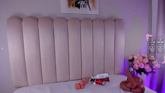 AlyssiaDanger webcam