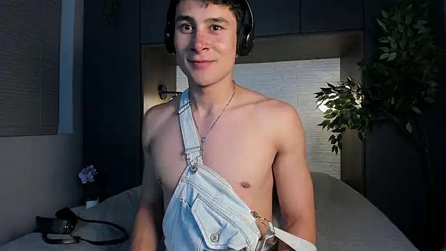 AustinJones_ Live Web Cam Show