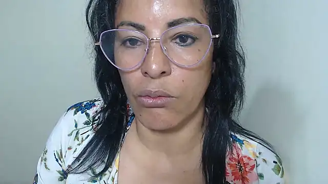 kateleyagrey webcam