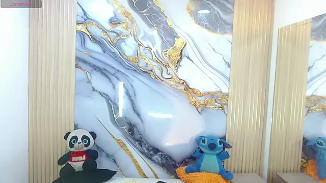 natashaislerxxx webcam