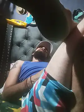 hairy_mannn webcam