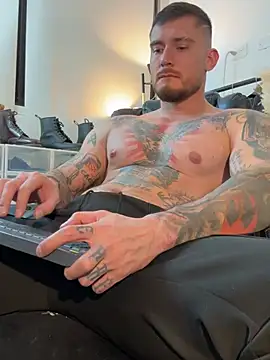 DimitriSullivan_ webcam