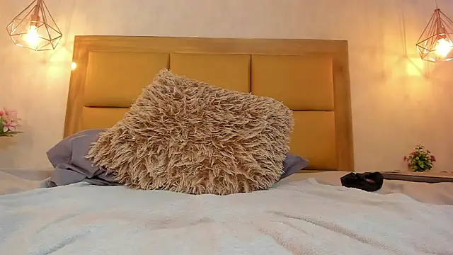 MELISSAROUGE webcam