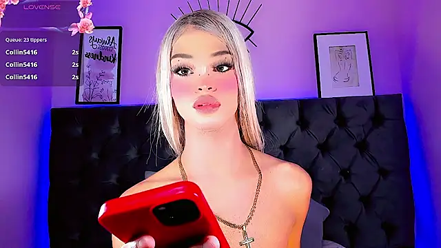 Kornylovee webcam