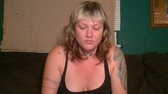 RosieSwitchBitch webcam