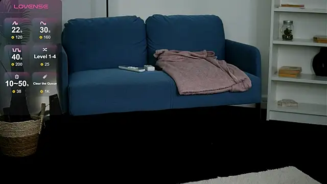 LyndaBlaire webcam