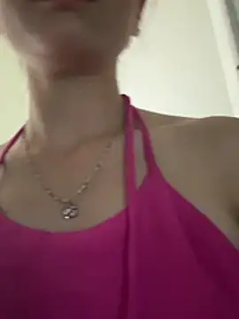 Aria_Maya webcam