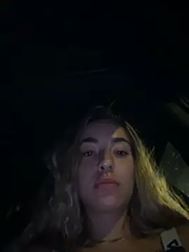 lunavelveett webcam