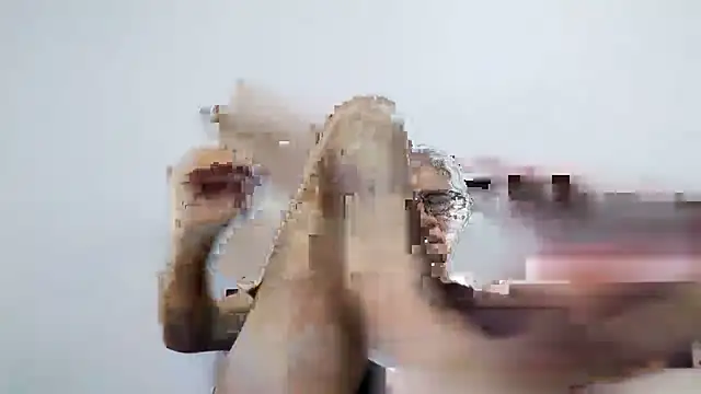BIGUNCUTHARDCOCK webcam