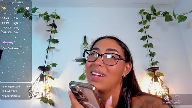 melanieecox webcam
