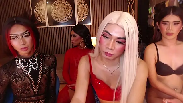 AudreyMilesTrans webcam