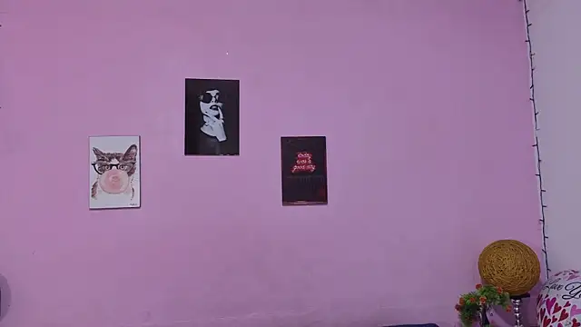 Jules_zzz Live Web Cam Show