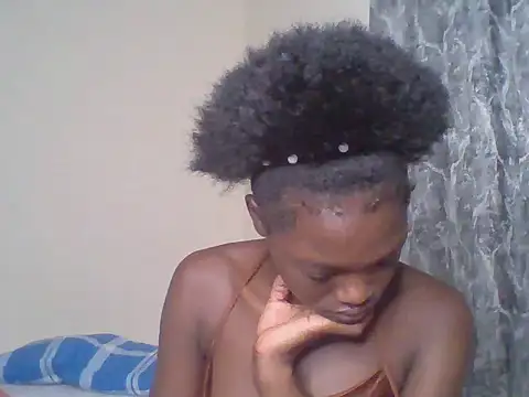 Belle_bubbles webcam