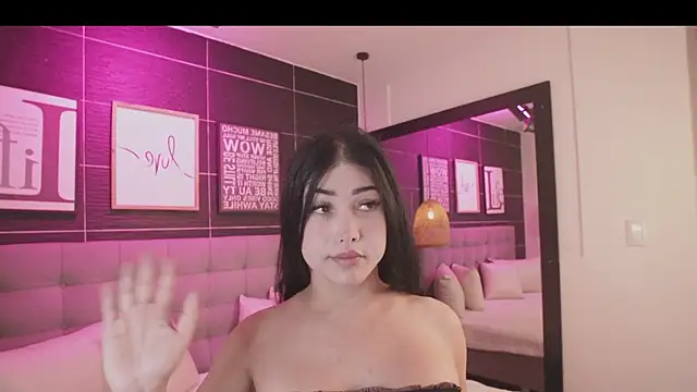 Model: BellaLatinaTS