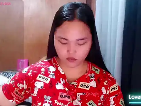 _Lylia webcam