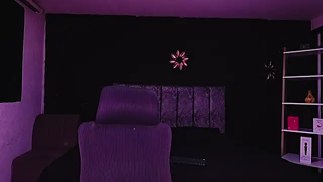 LiamDeep webcam