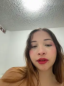 AliciaWhite_nt webcam