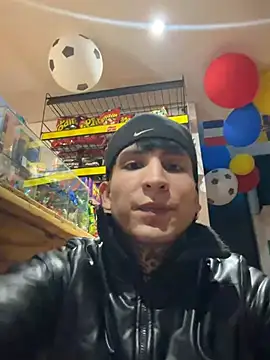 _Tomy08calderon Live Web Cam Show