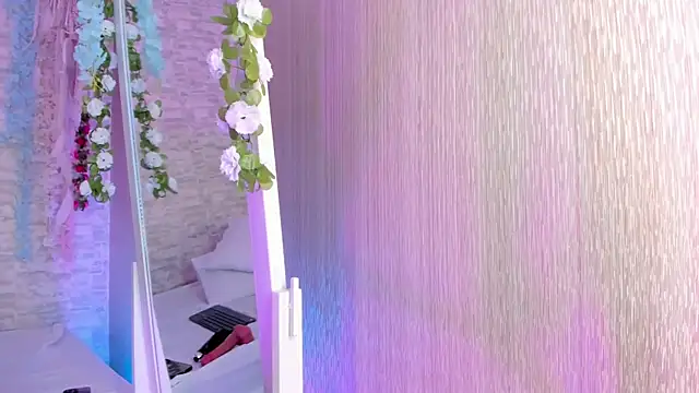 victoria_figueroa webcam