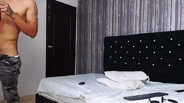 Zayn_Moretti webcam