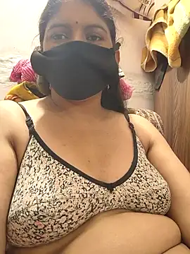 Funcouple0069 webcam