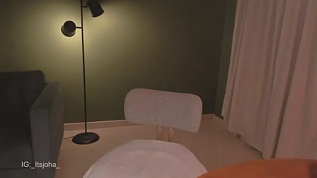 Lovinggirl_ webcam