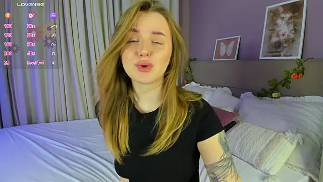 Rina_Panic webcam