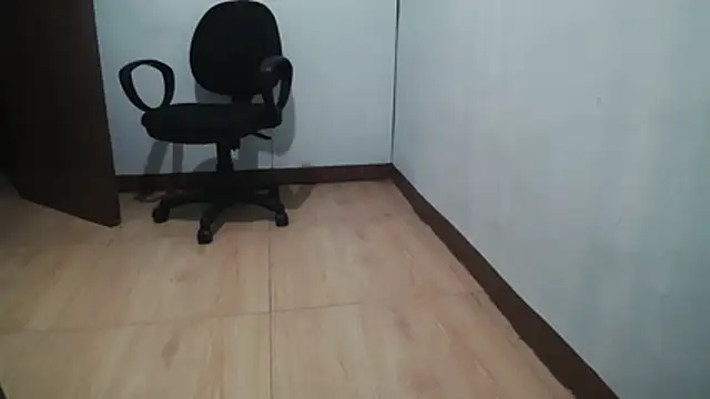 TeaseNPlease_13 webcam