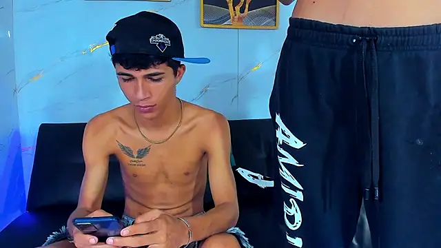 sweet_boyhot webcam