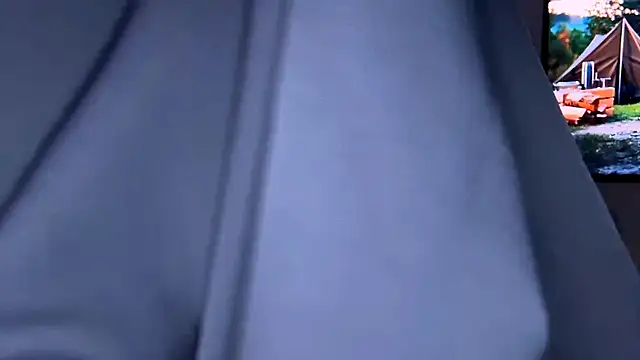 BlowzyPutt webcam