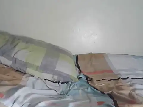 Mid_night_muse webcam