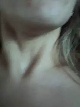 lunagirl13 webcam