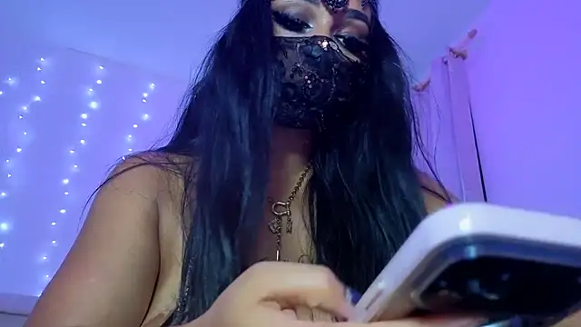kamila_french webcam