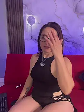 Yelena03 webcam