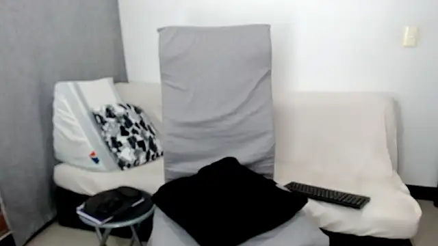 Laura-pervert webcam