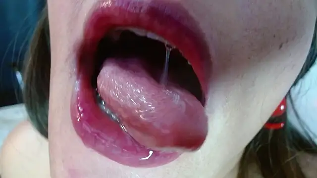 miss_evoleth2 webcam