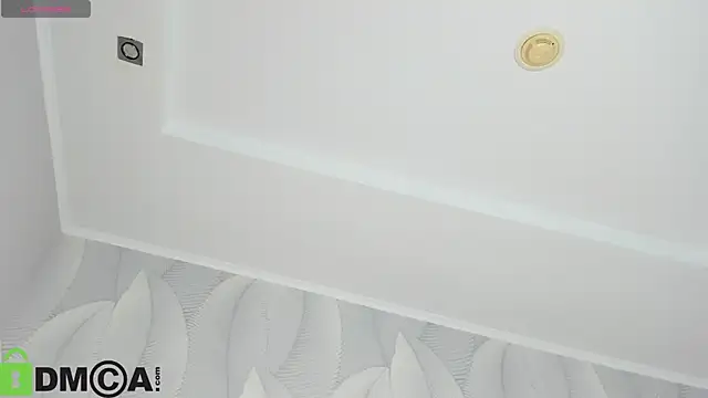 Adelina_Bliss webcam