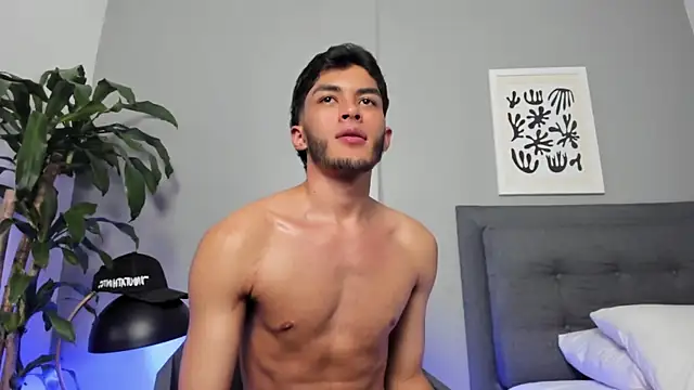 Tylerffoxx webcam