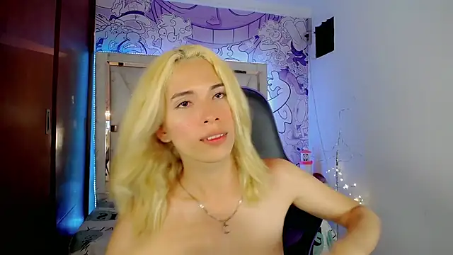 Larry_craft webcam