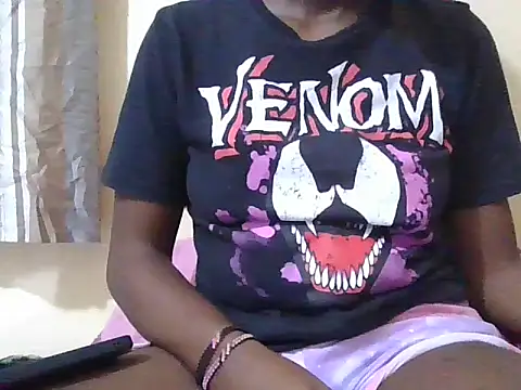 hornygall24 webcam