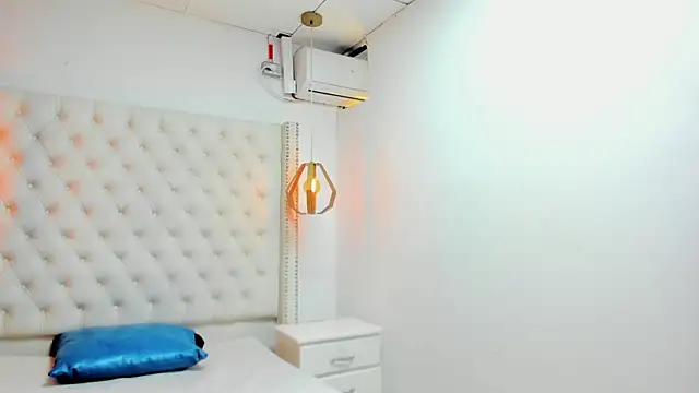 Zoe_brooke2 webcam