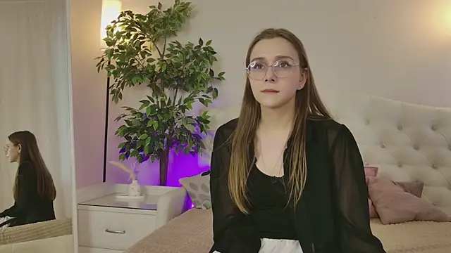 HollyWheeler webcam
