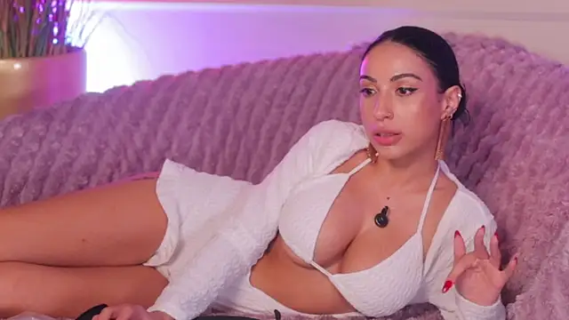 Anais_Bloom live sex cam