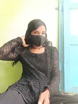 Desi_Couple_P live cam on StripChat