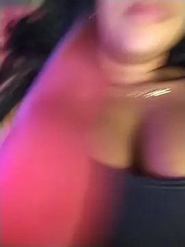 SaharQamar webcam